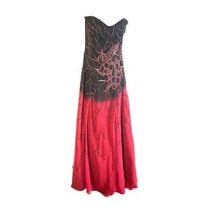Black & Red Strapless Embroidery Evening Gown Formal Prom Dress Size 10 Y2K